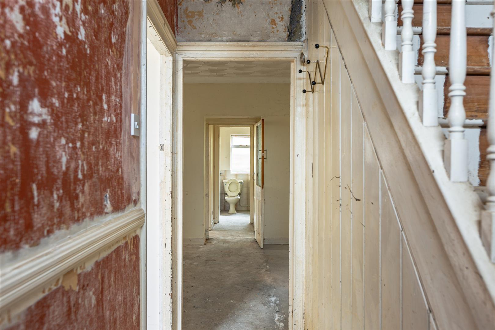 Vicarage Road, Morriston, Swansea, SA6 6DH